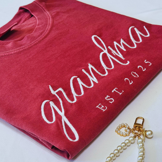 Embroidered Grandma EST Shirt – Gigi Gift, Pregnancy Reveal, New Grandma Tee
